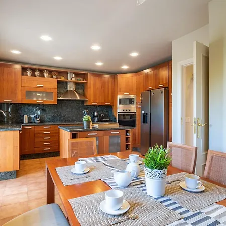 Bellavista By Ghr *